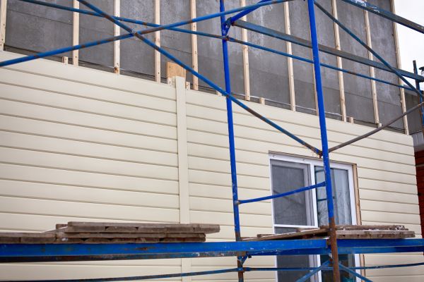 Loose Cladding Repair in Marion