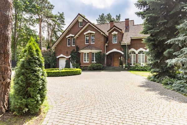 Driveway Brick Repair in Marion